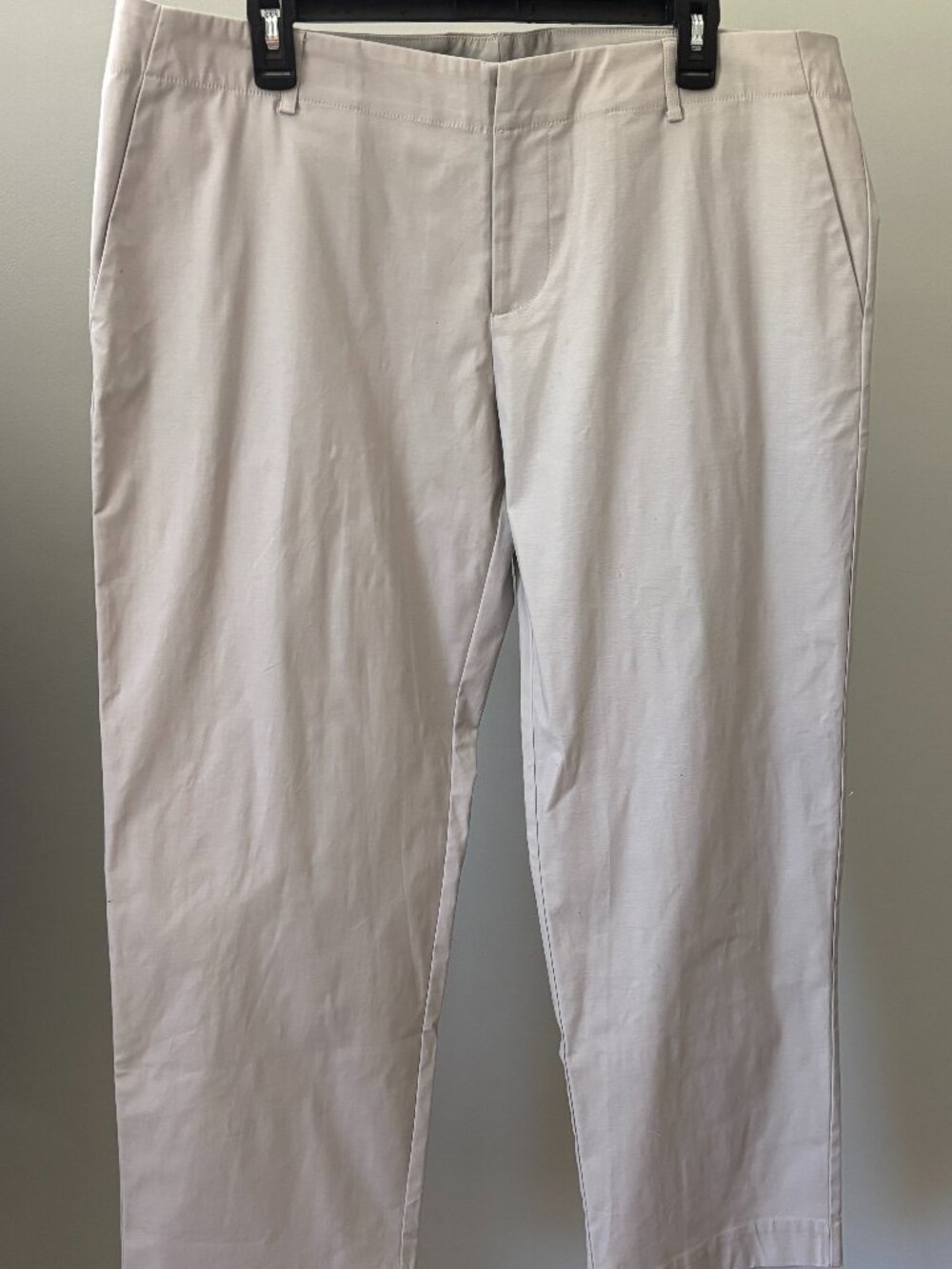 Jarbo "Perfect Pant" — Silver — Size 44 NWT